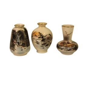 3 Small VTG Japanese Porcelain Vases Collectible